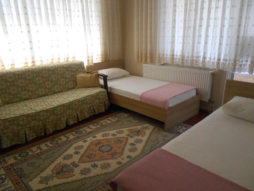 Irmak Family Pension & Apartments エジェアバト 部屋 写真