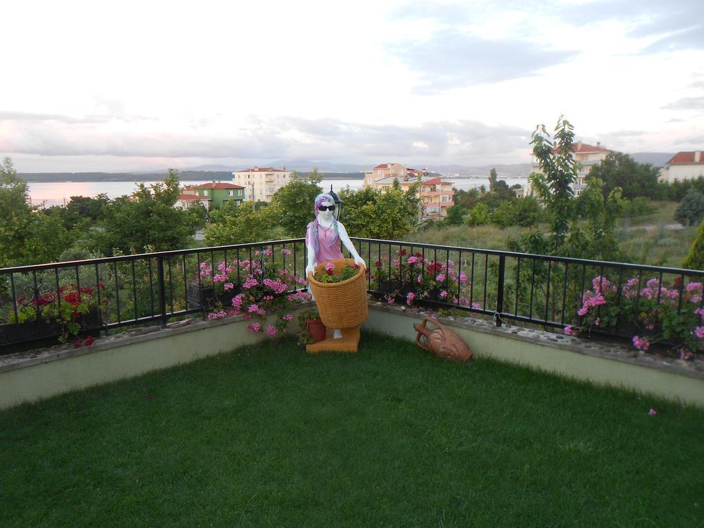 Irmak Family Pension & Apartments エジェアバト エクステリア 写真