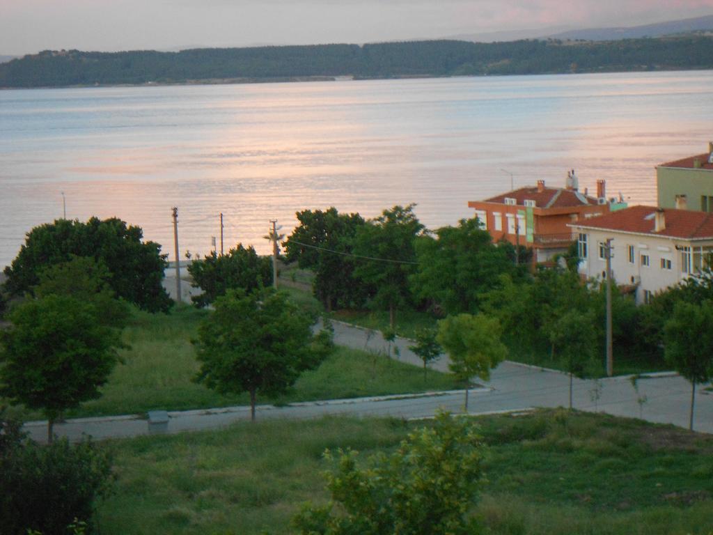 Irmak Family Pension & Apartments エジェアバト エクステリア 写真